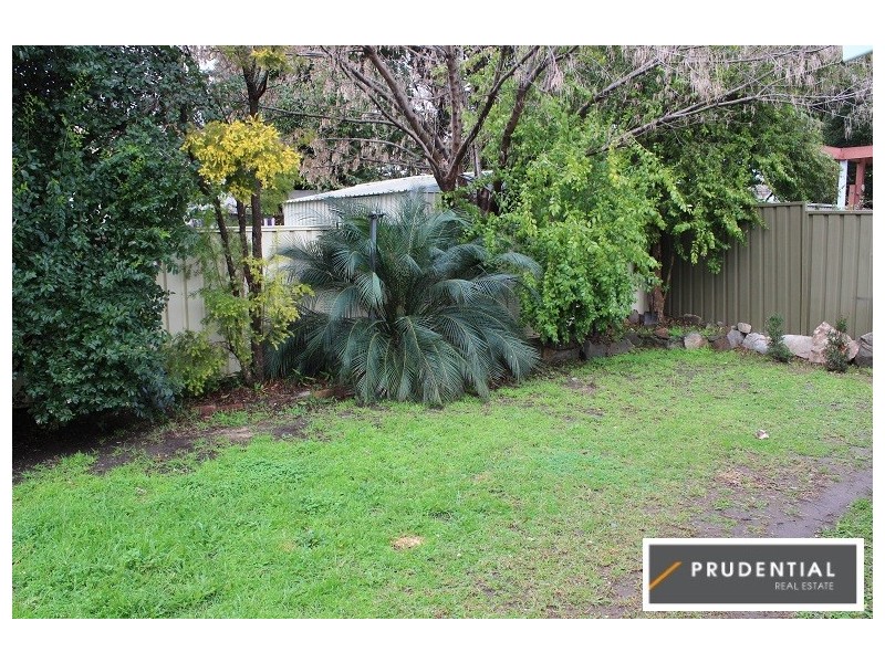 18 Margaret Street, Minto NSW 2566