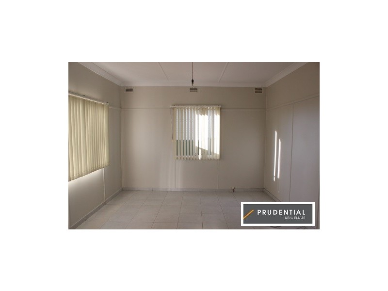 44 Kent Street, Minto NSW 2566