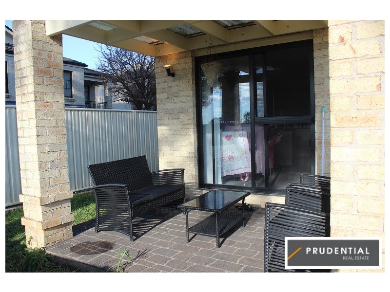 1/2 Mereil Street, Campbelltown NSW 2560