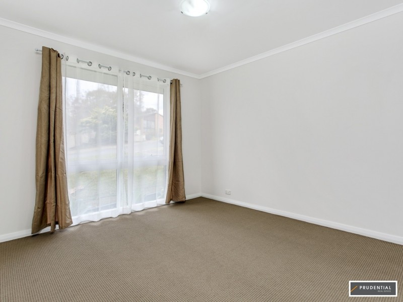 6 Moselle Place, Eschol Park NSW 2558
