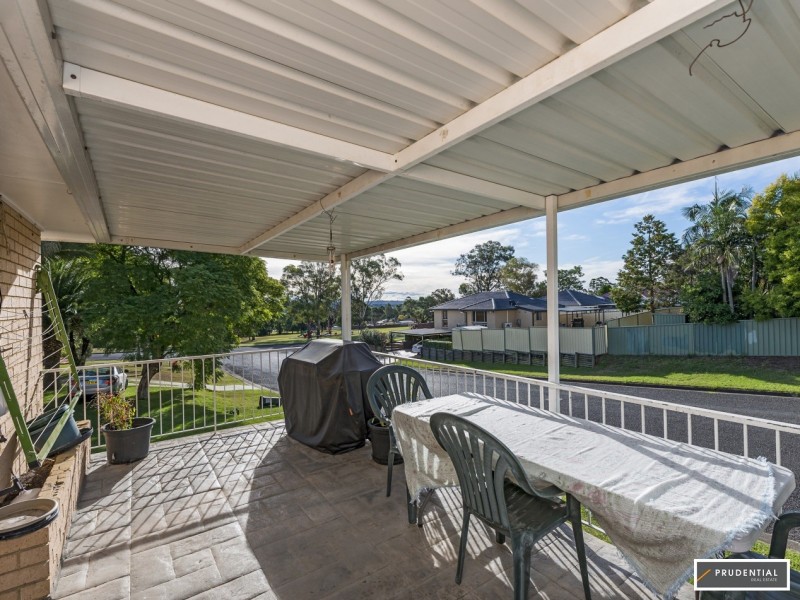 27 Townson Avenue, Leumeah NSW 2560