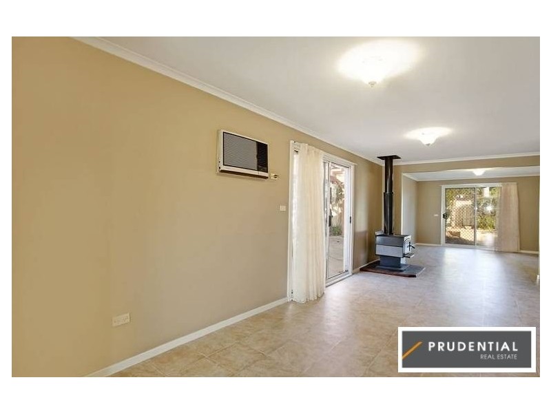 5 Lochalsh Street, St Andrews NSW 2566