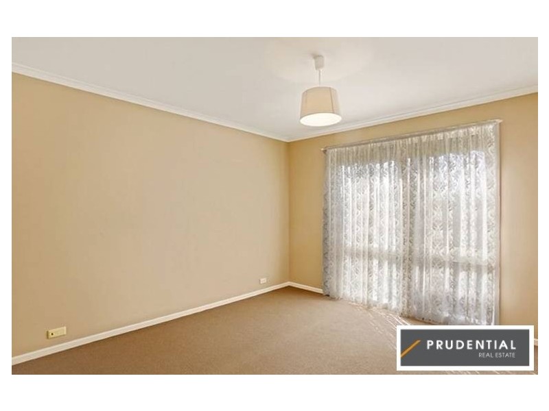 5 Lochalsh Street, St Andrews NSW 2566