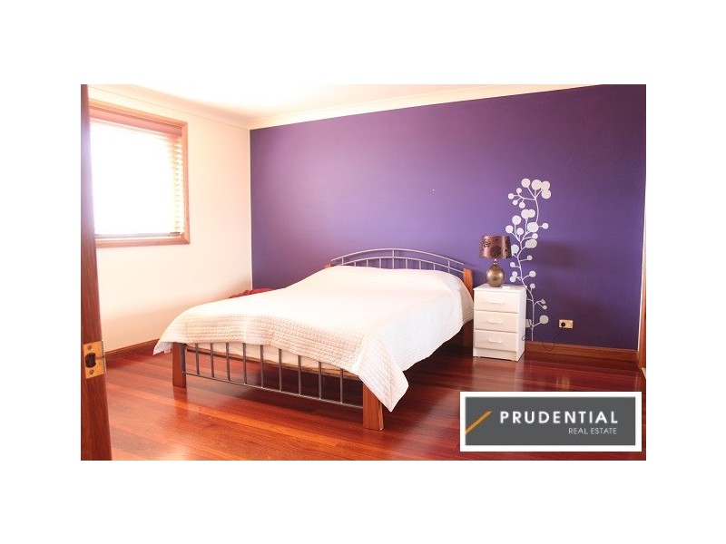 14 Lakeview Place, Glen Alpine NSW 2560