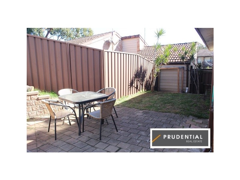 6/3 Kingfisher Street, Ingleburn NSW 2565