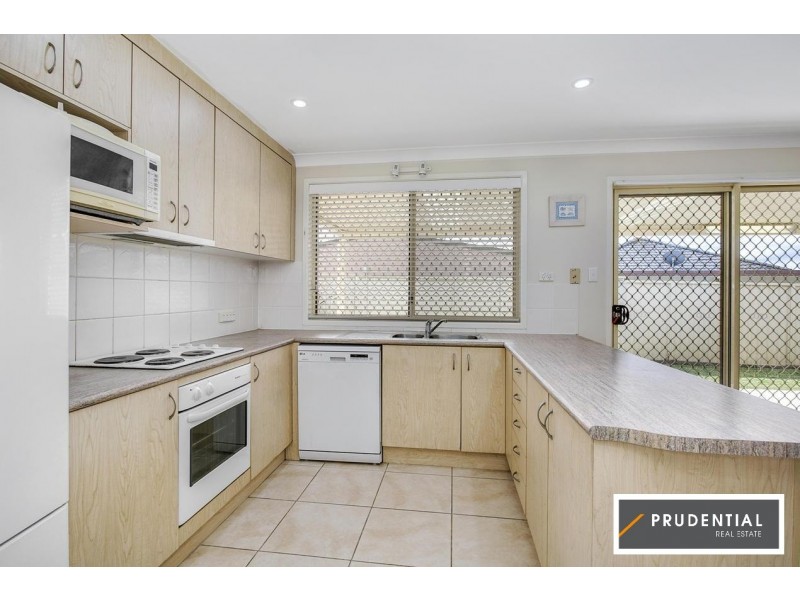 34 Pyramus Circuit, Rosemeadow NSW 2560