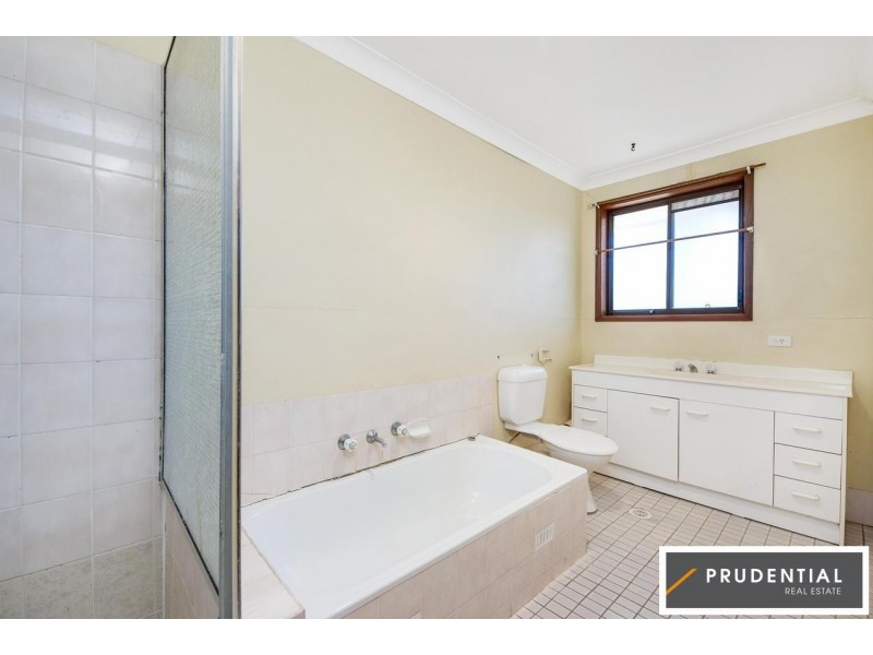 48/196-200 Harrow Road, Glenfield NSW 2167