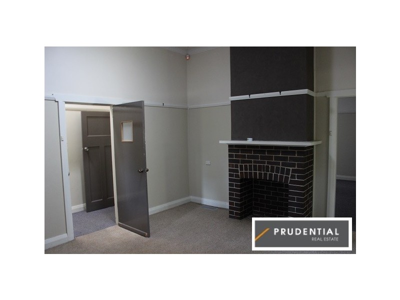 1 Reddall Street, Campbelltown NSW 2560
