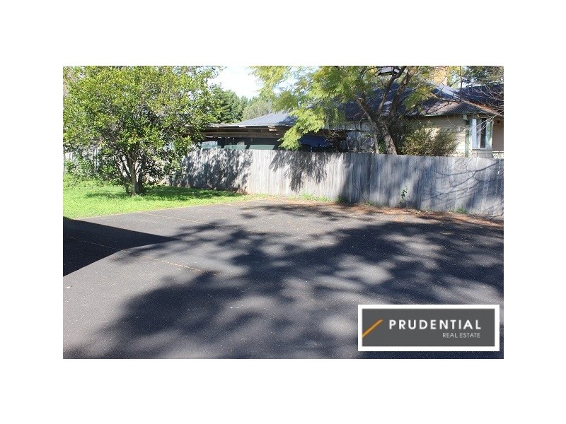 1 Reddall Street, Campbelltown NSW 2560