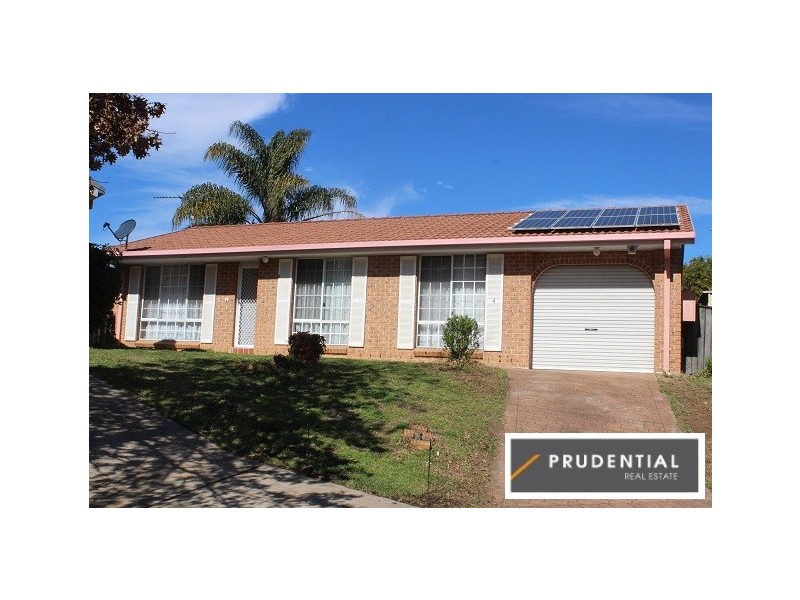 4 Eliza Way, Leumeah NSW 2560