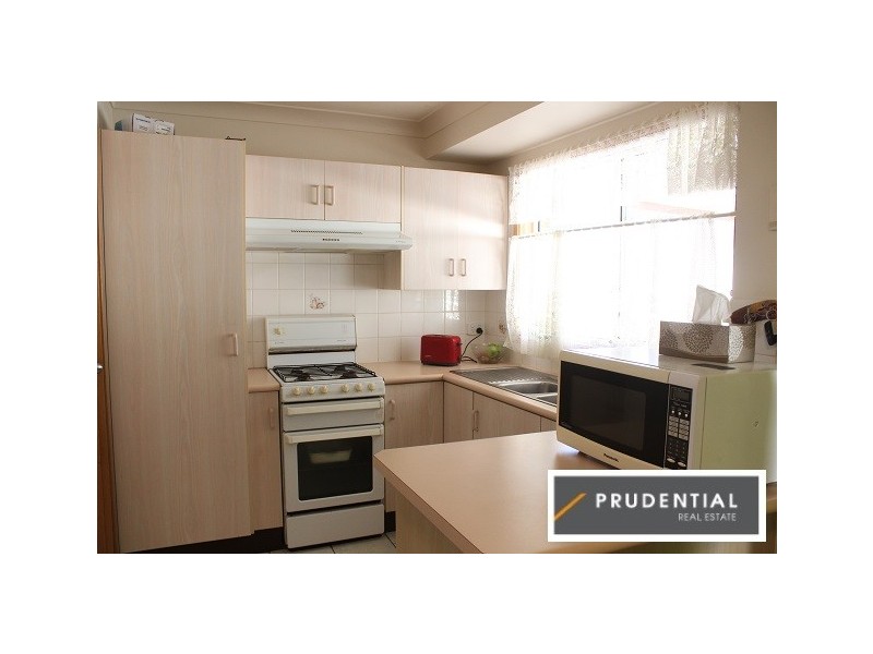 4 Eliza Way, Leumeah NSW 2560