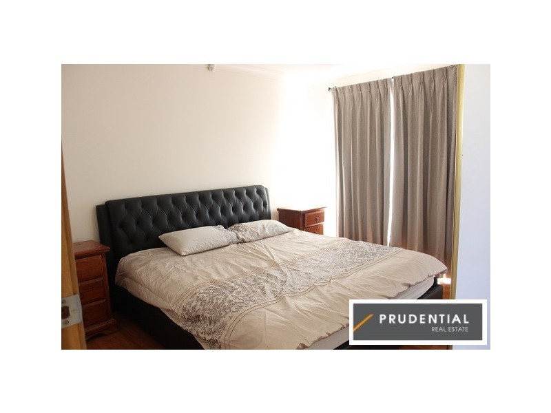 4 Eliza Way, Leumeah NSW 2560