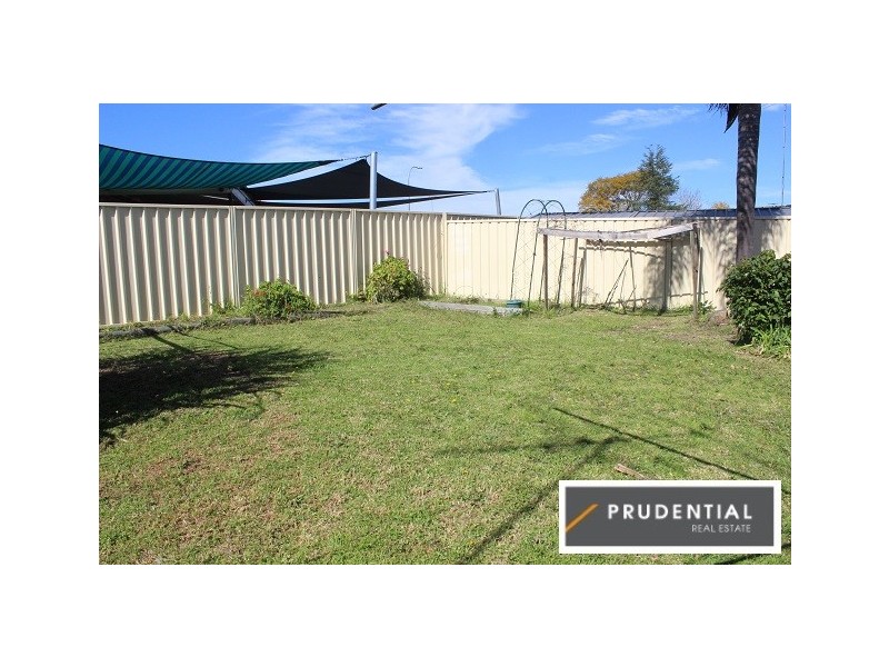 4 Eliza Way, Leumeah NSW 2560