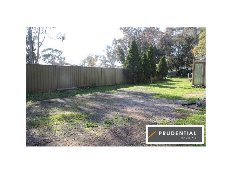66 Kent Street, Minto NSW 2566