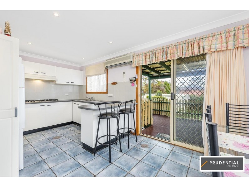 43 Donalbain Circuit, Rosemeadow NSW 2560
