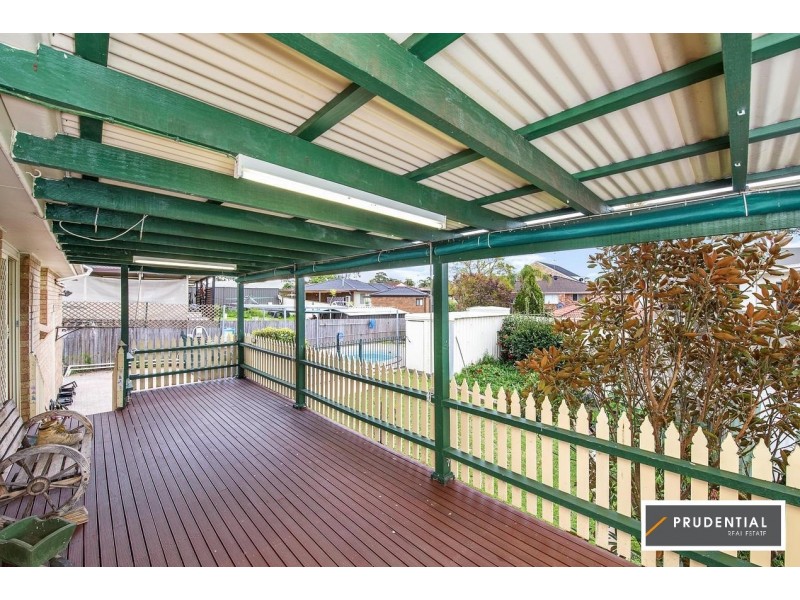 43 Donalbain Circuit, Rosemeadow NSW 2560