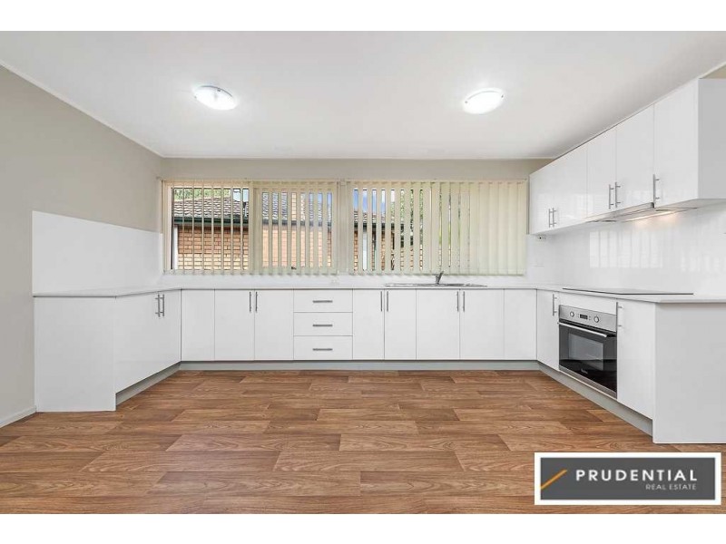 30 Greenoaks Avenue, Bradbury NSW 2560