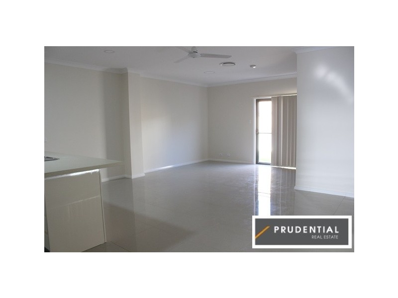 20a Australis Street, Campbelltown NSW 2560