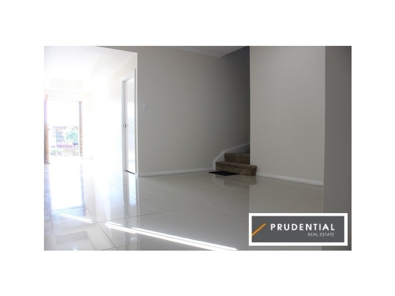 20a Australis Street, Campbelltown NSW 2560