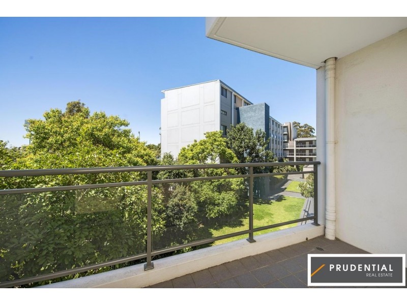 20F/541 Pembroke Road, Leumeah NSW 2560