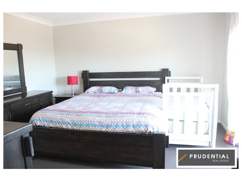 5 Trickett Street, Minto NSW 2566