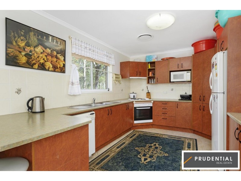 36 Greenoaks Avenue, Bradbury NSW 2560