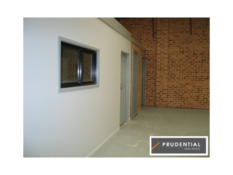 3/42 Aero road, Ingleburn NSW 2565