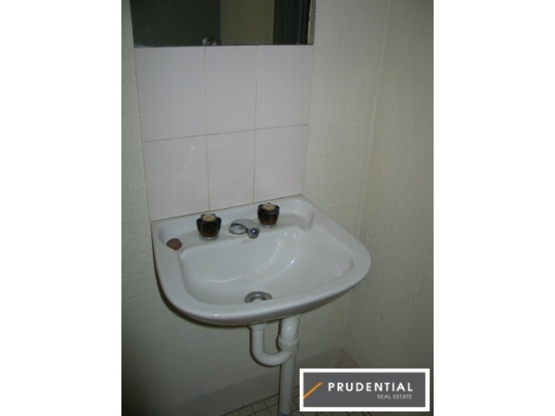 3/42 Aero road, Ingleburn NSW 2565