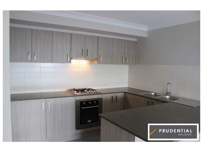 31 Ducros Street, Oran Park NSW 2570
