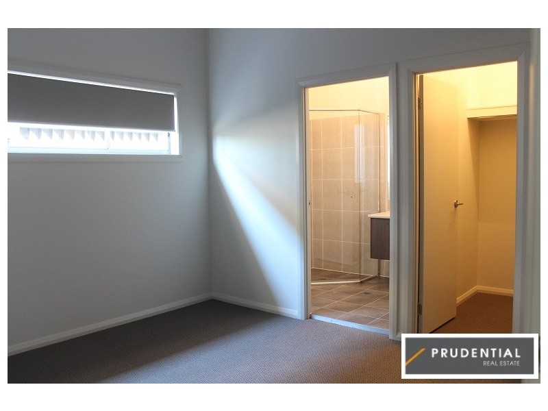 31 Ducros Street, Oran Park NSW 2570