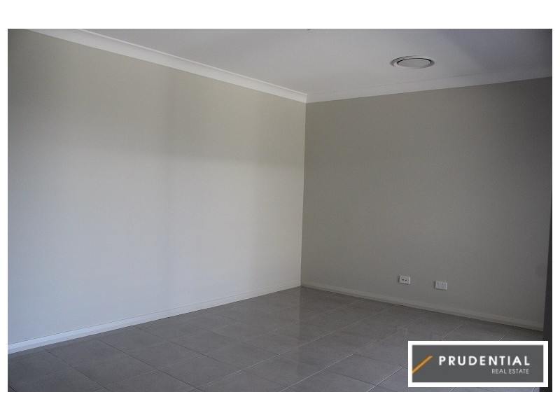 31 Ducros Street, Oran Park NSW 2570