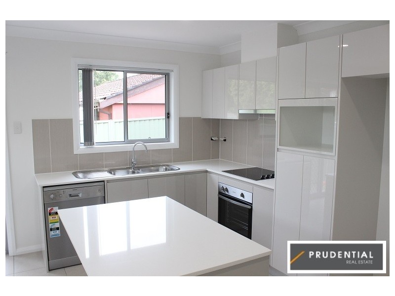 17a Elgin Avenue, St Andrews NSW 2566