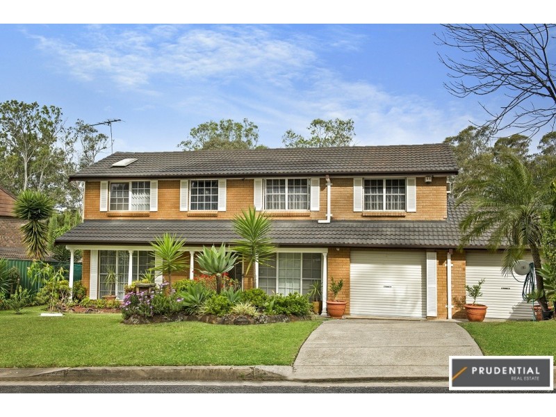 16 Amanda Place, Ingleburn NSW 2565