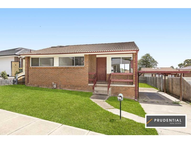 3 Tamora Street, Rosemeadow NSW 2560