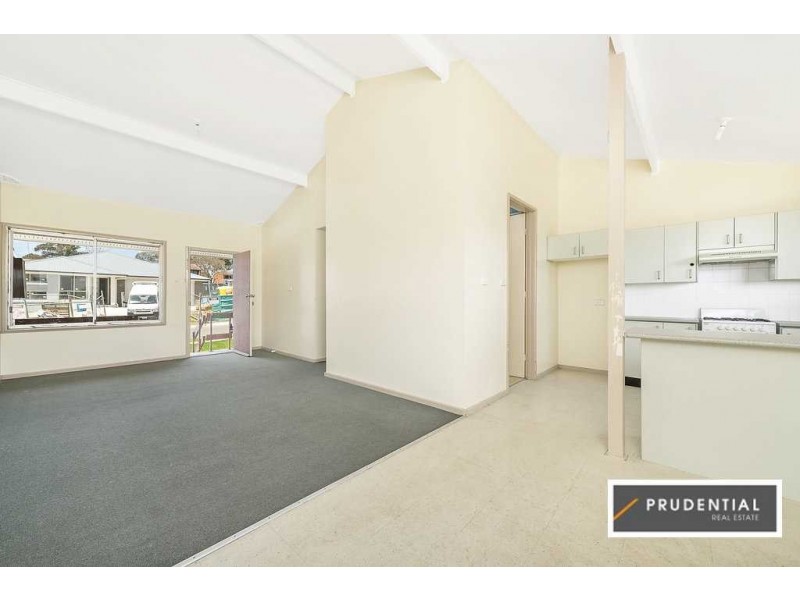 3 Tamora Street, Rosemeadow NSW 2560