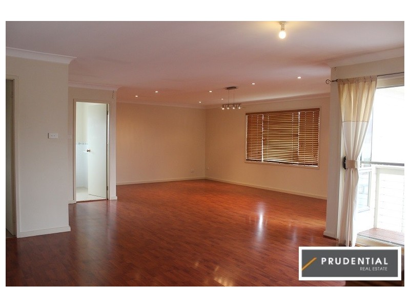 83 Kellerman Drive, St Helens Park NSW 2560