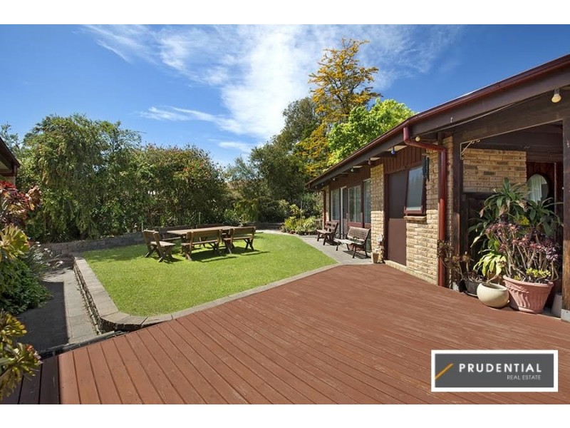 7 Hayes Place, Minto NSW 2566