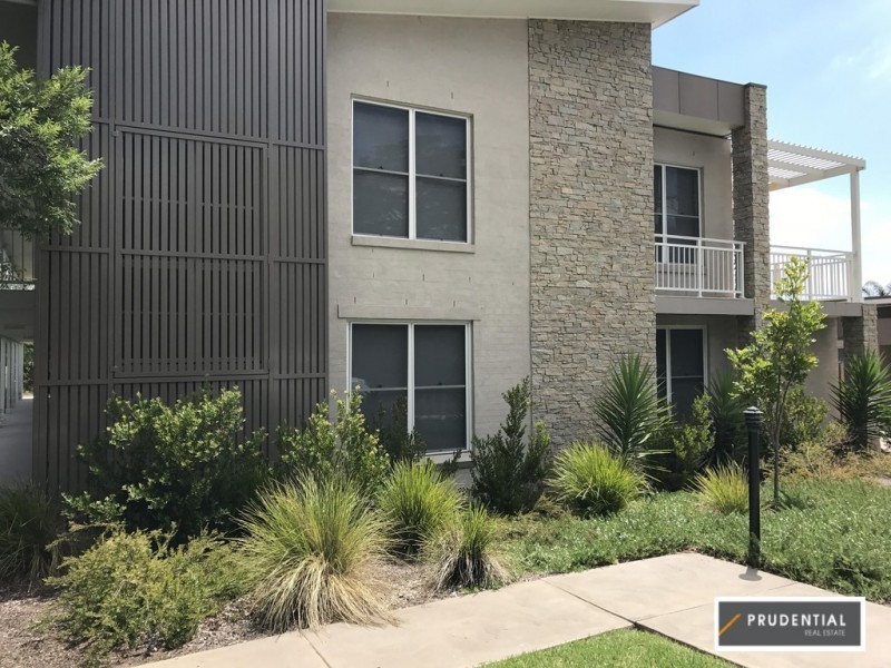 1/157 Dumaresq Street, Campbelltown NSW 2560