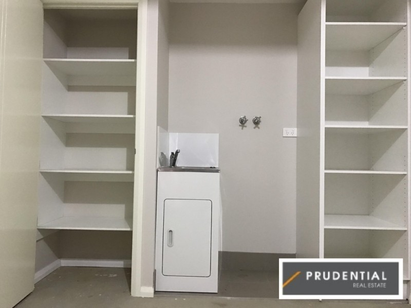 1/157 Dumaresq Street, Campbelltown NSW 2560