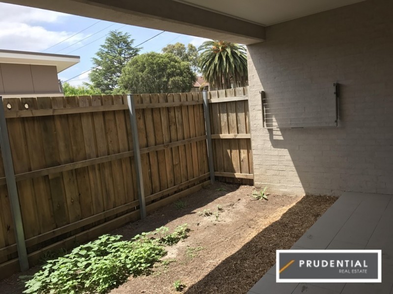 1/157 Dumaresq Street, Campbelltown NSW 2560