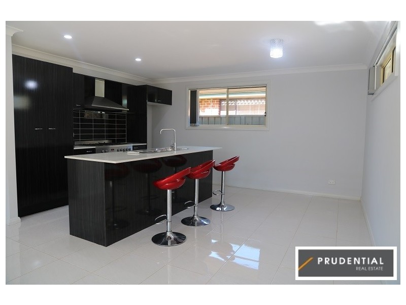 1A Moss Place, St Helens Park NSW 2560