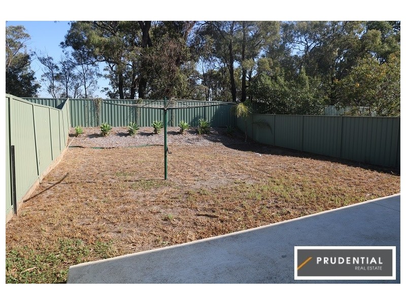 1A Moss Place, St Helens Park NSW 2560