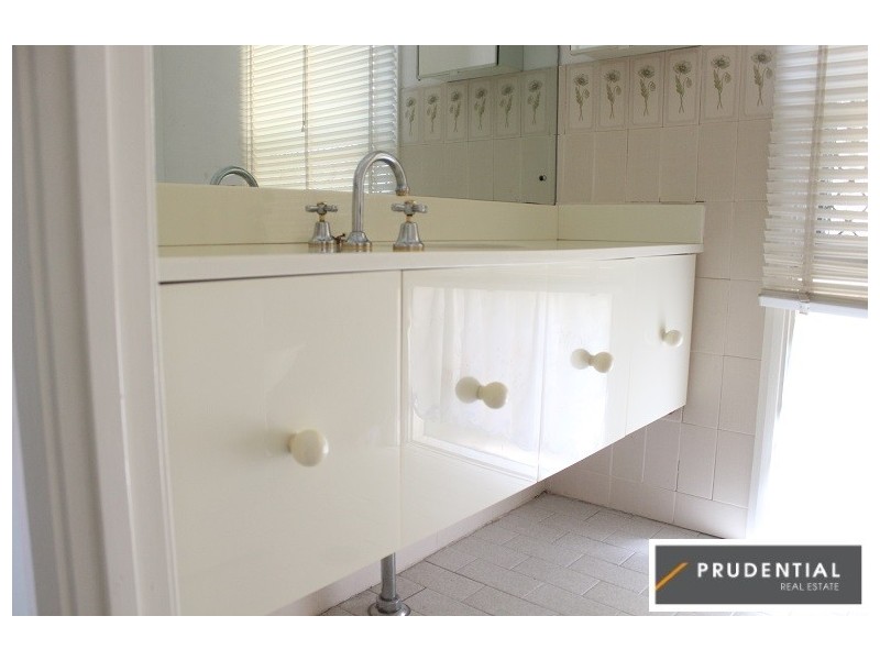 44a Twingleton Avenue, Ambarvale NSW 2560