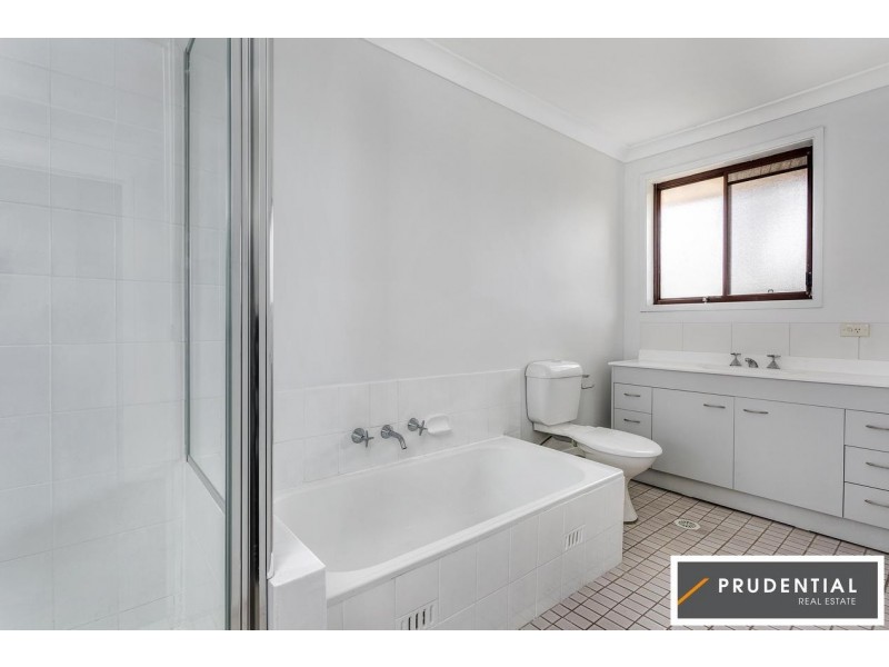 48/196 Harrow Road, Glenfield NSW 2167