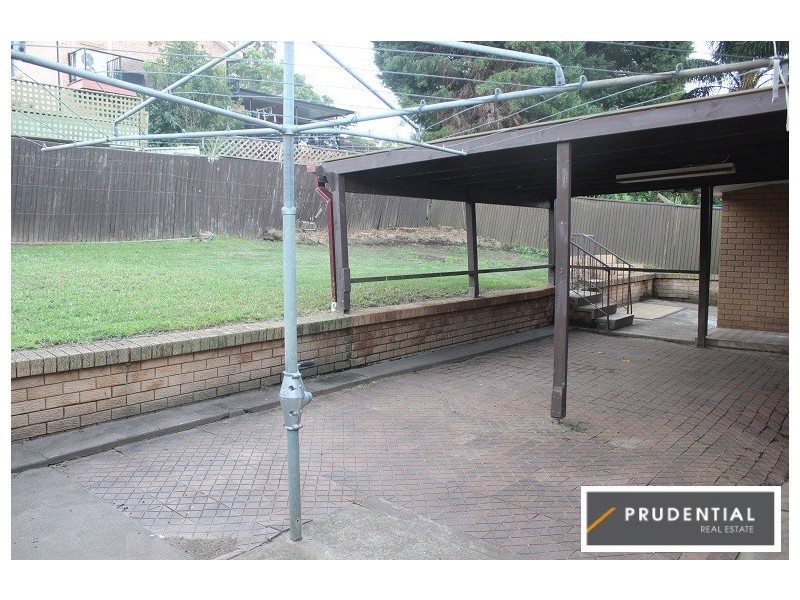 133 Campbellfield Avenue, Bradbury NSW 2560