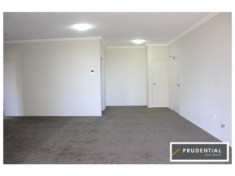 16/41 Santana Road, Campbelltown NSW 2560