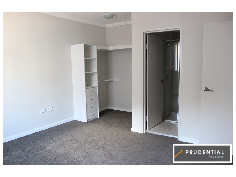 16/41 Santana Road, Campbelltown NSW 2560