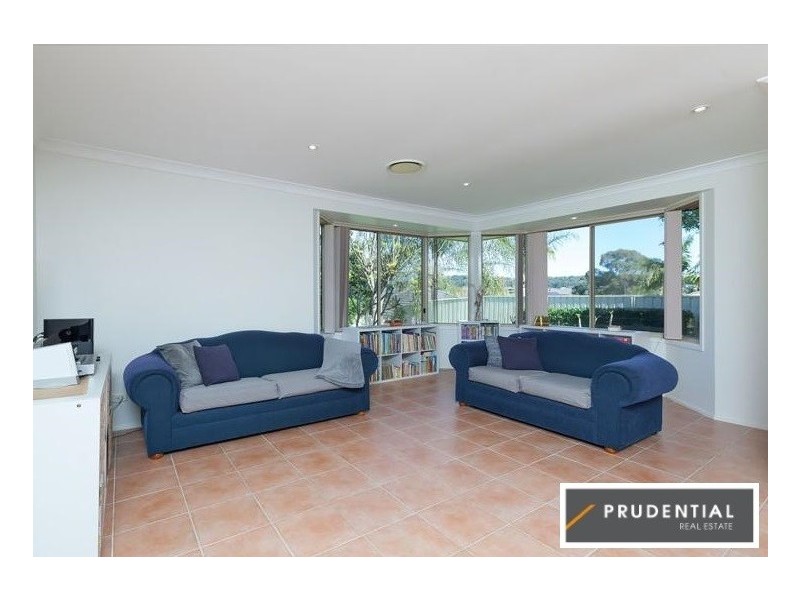 8 Cassinia Place, Mount Annan NSW 2567