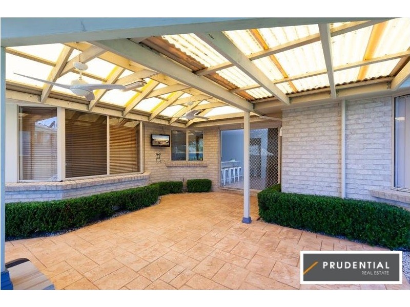 8 Cassinia Place, Mount Annan NSW 2567