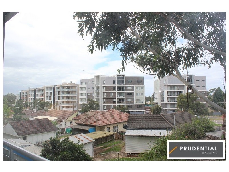 206/38-42 Chamberlain Street, Campbelltown NSW 2560